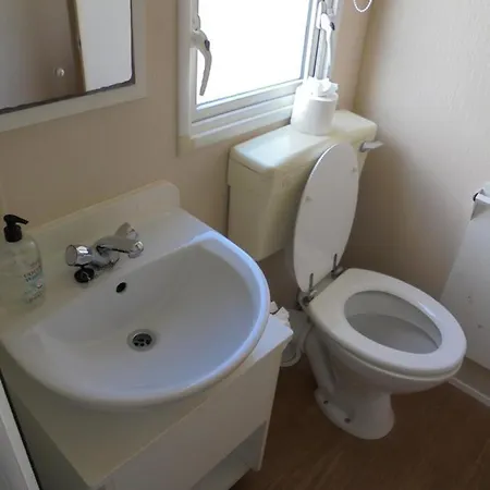 Coastfields Vacation II 8 Berth, With Blow Heaters Free Wifi Инголдмелс Экстерьер фото