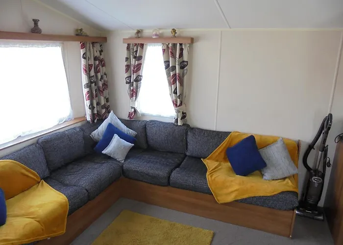Coastfields Vacation II 8 Berth, With Blow Heaters Free Wifi